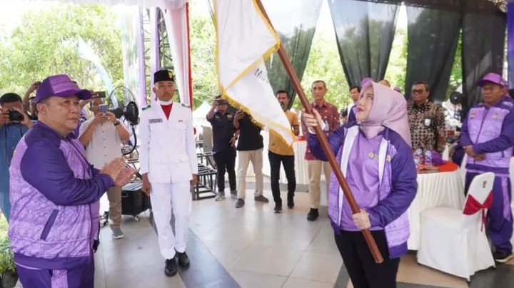 Bawa Citra & Kehormatan! Bupati Lepas Kontingen PORPROV XV, Ajak Ukir Prestasi Sistematis
