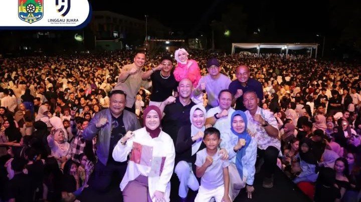 Puncak HUT Ke-24 Lubuk Linggau Pukau Ribuan Warga: Artis & Musisi Lokal Meriahkan Pesta Rakyat