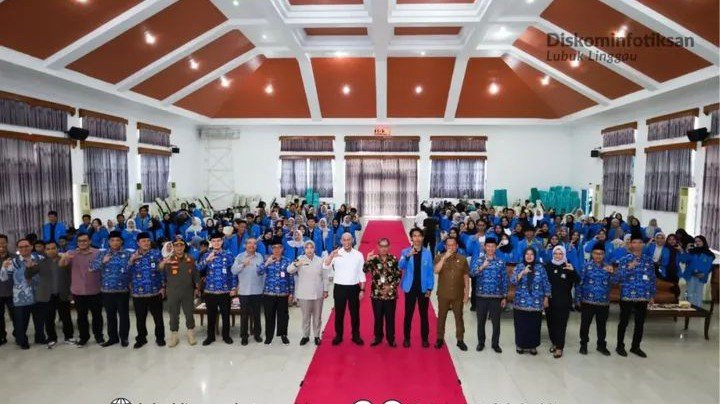 Dialog Kebangsaan Di UNPARI, Wako Serukan Kolaborasi Pemuda & Pemerintah