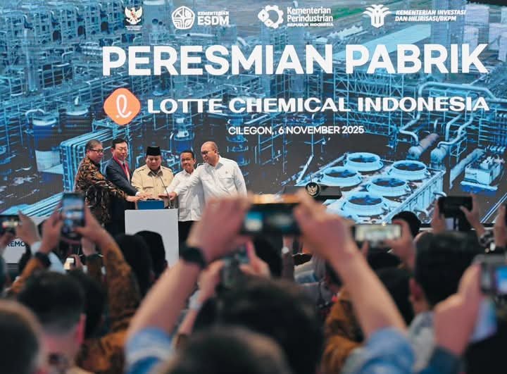 Presiden Prabowo Resmikan Pabrik Petrokimia Terbesar Di Asia Tenggara