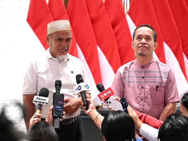 Presiden Prabowo Rehabilitasi Dua Guru Luwu Utara, Nama Baik Dipulihkan Penuh
