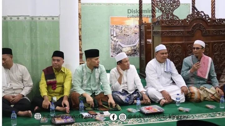 Mewakili Wawako, Achmad Hasian Ritonga Laksanakan Safari Ramadan di Kelurahan Watervang